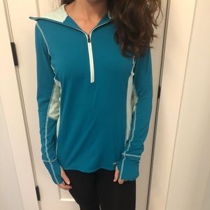 “Patagonia” Lightweight Pullover